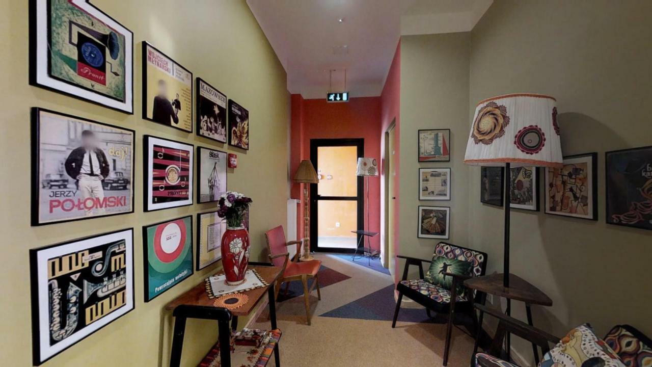 Hostel Press *