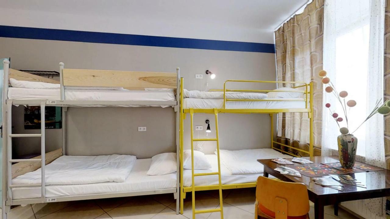 Hostel Press